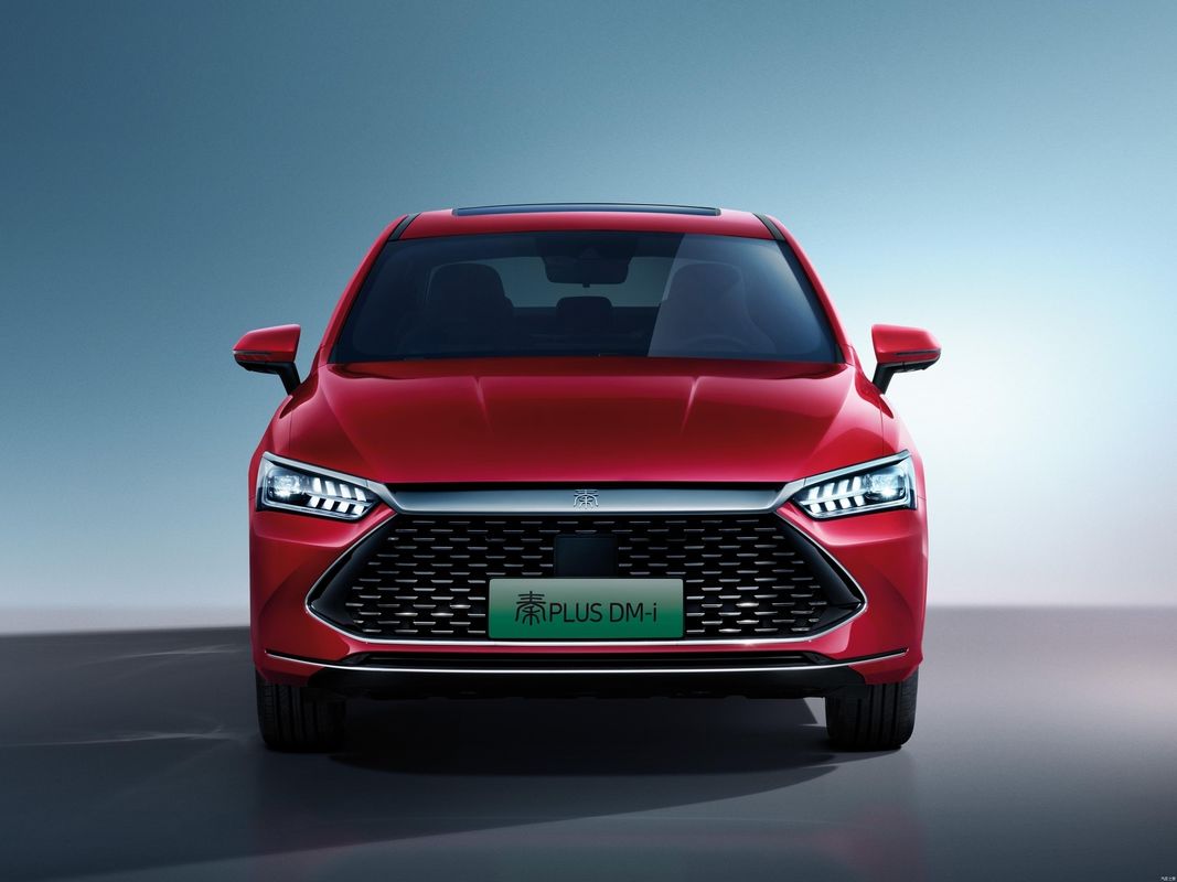 Electric Fuel BYD Qin Plus Dm-i 120km Hybrid Sedan with Maximum Power of 100-150Ps