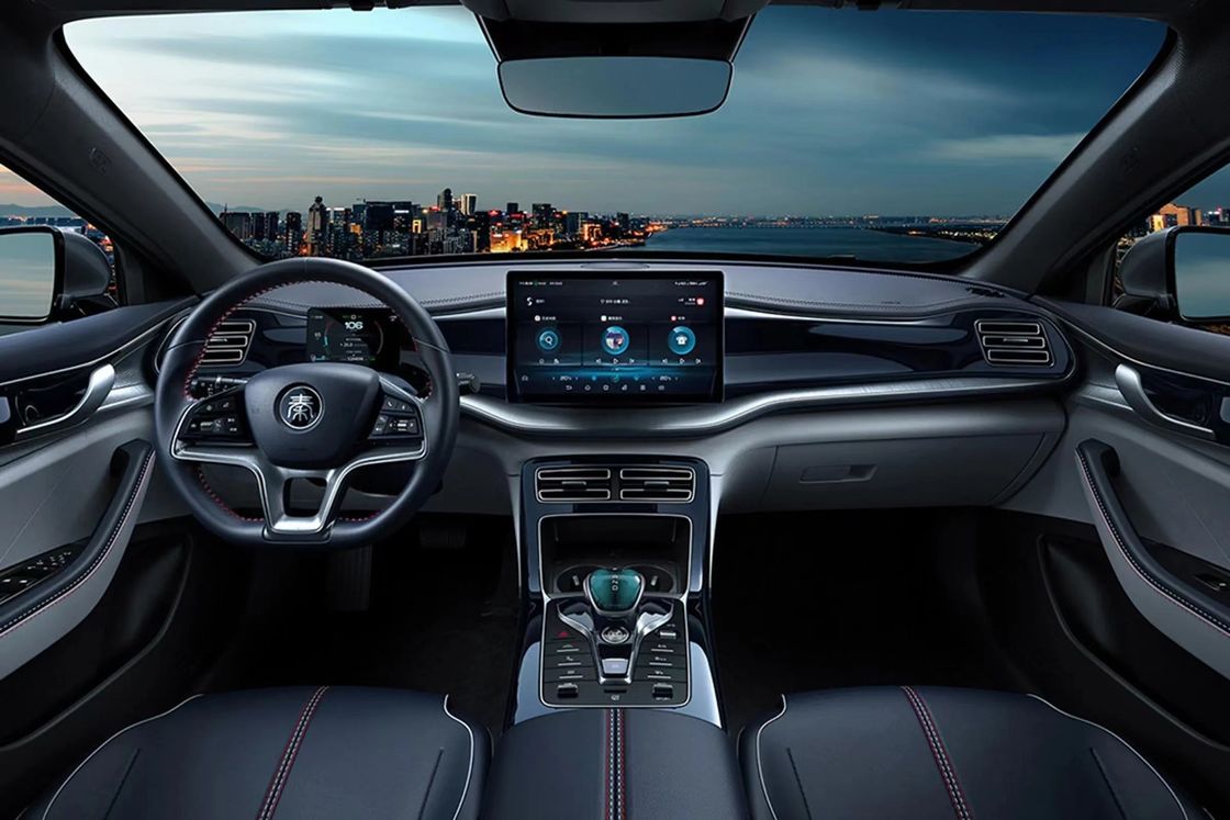 Electric Fuel BYD Qin Plus Dm-i 120km Hybrid Sedan with Maximum Power of 100-150Ps