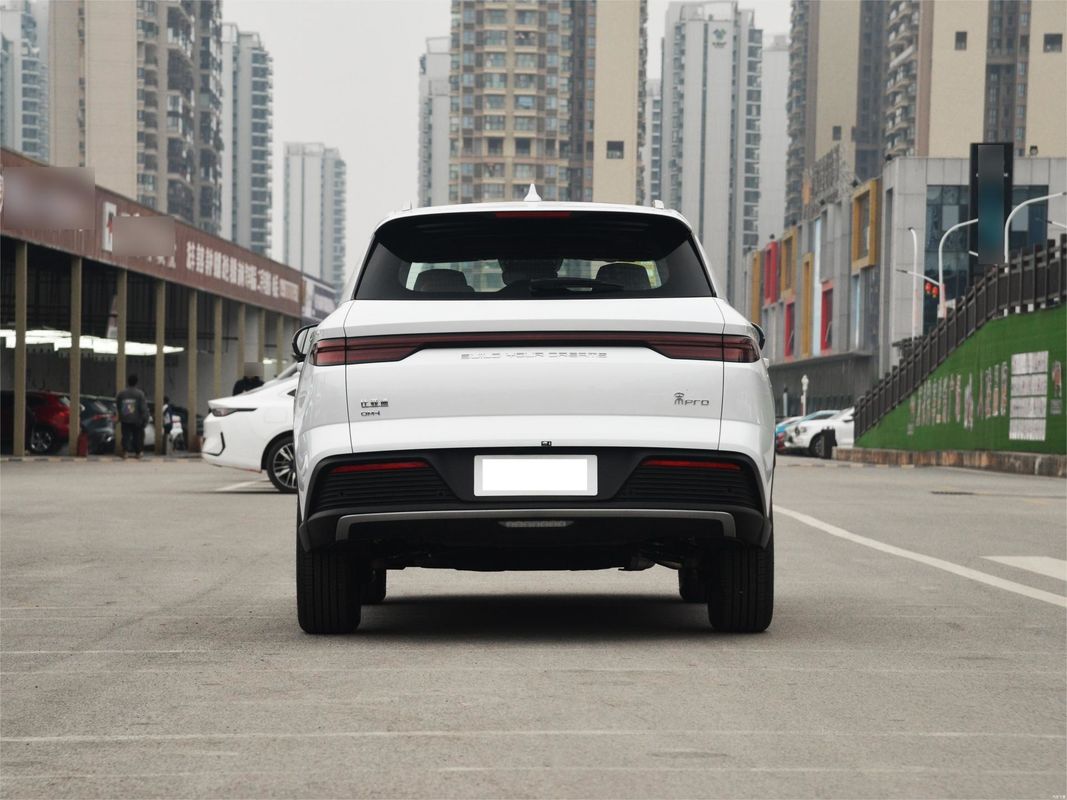 Byd 2024 Song Pro Dm-i honor 110KM The Hybrid Car with 5 Seats and Panoramic Sunroof