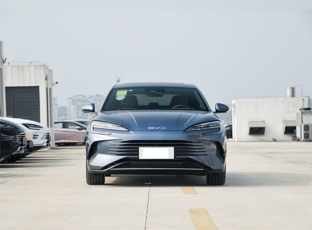 Panoramic Sunroof Byd DM-i 200KM the Honor Flagship in Hybrid Sedans