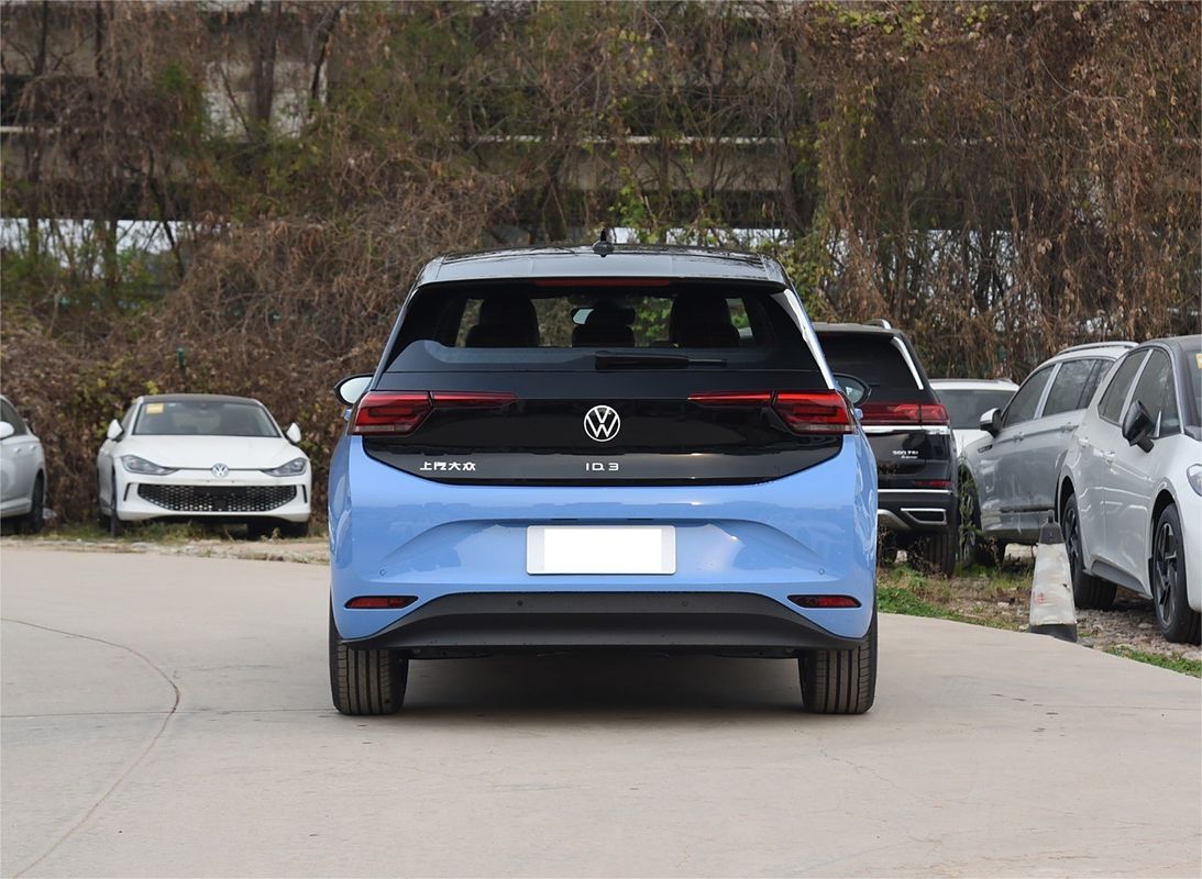 2024 VOLKSWAGEN ID-3 Coche eléctrico personalizable y asequible con luces diurnas LED