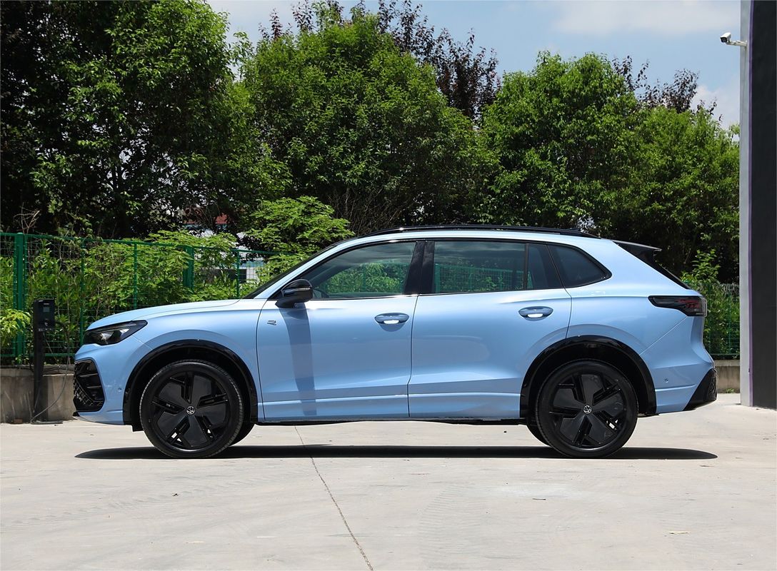 2500-3000mm Wheelbase SUV 2024 Volkswagen Touareg L Plug-in Hybrid for Global Market