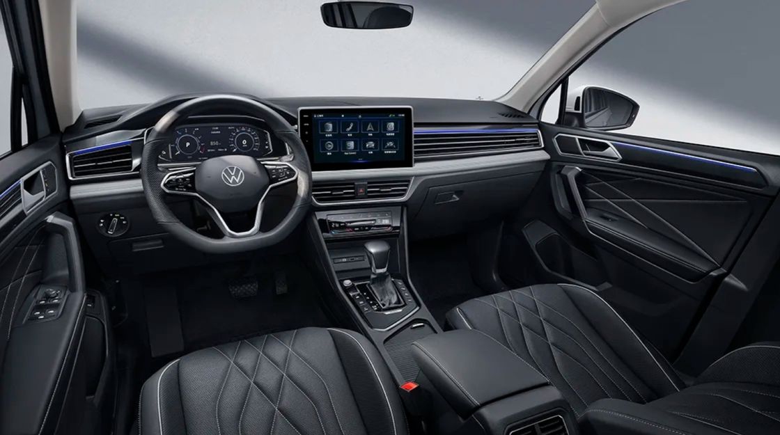 2500-3000mm Wheelbase SUV 2024 Volkswagen Touareg L Plug-in Hybrid for Global Market