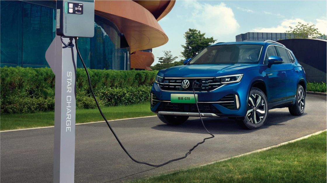 FAW VW TAYRON GTE/280TSI Macpherson Front Suspension SUV for and Eco-Friendly Driving