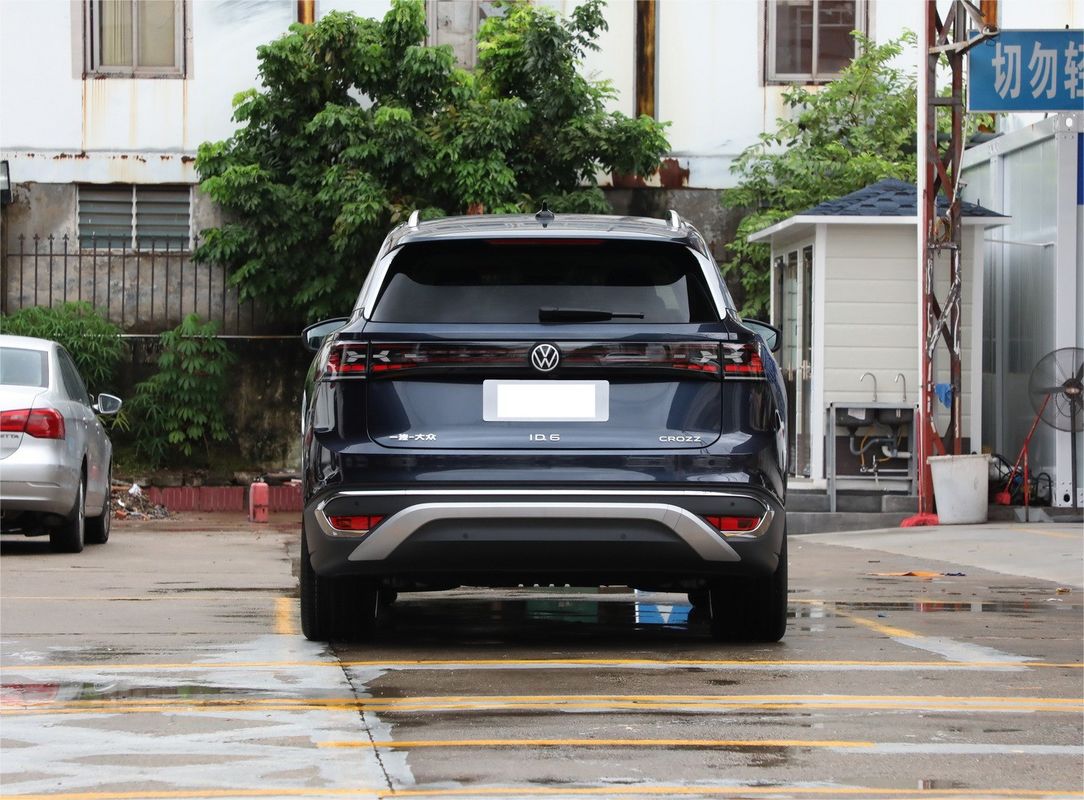 2024 VW ID-6 Crozz Pure Version Electric Car Product with Automatic Air Conditioner