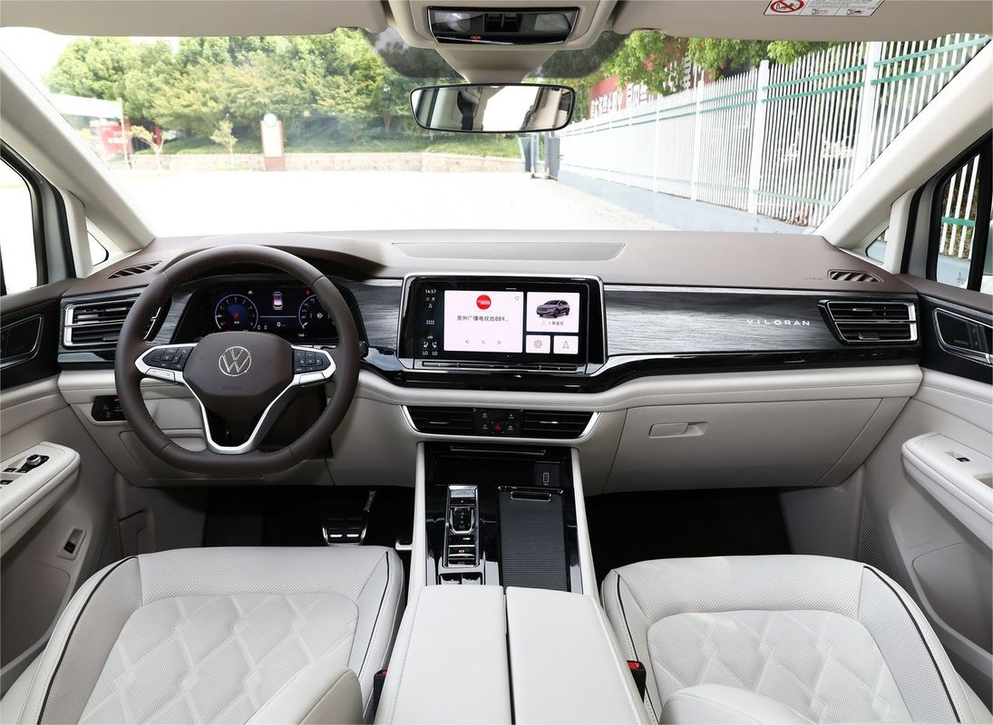 2024 VW Viloran 380 TSI Prestige Edition MPV de tamaño mediano y grande con múltiples funciones