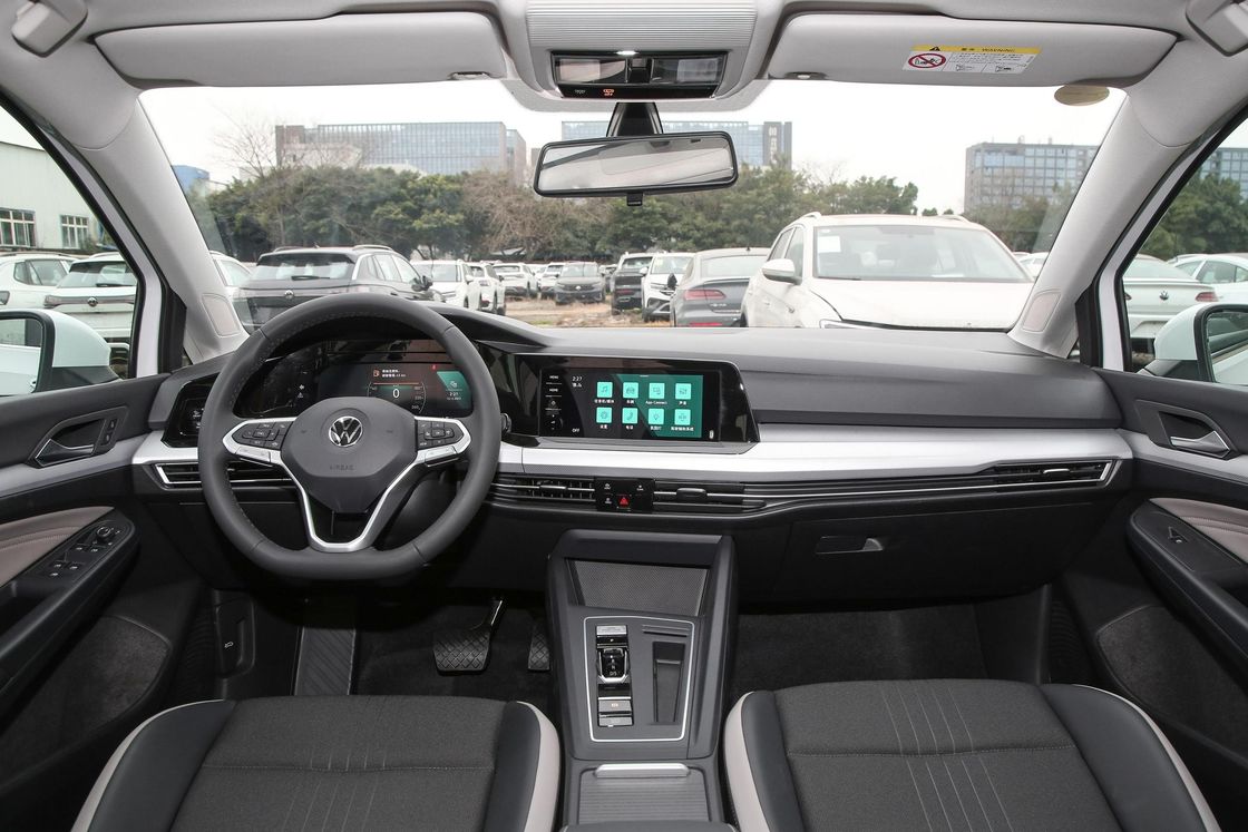 VW 2024 Digital Golf 200TSI DSG Pro 1.2T Fuel Powered SUV Car With Rear Camera