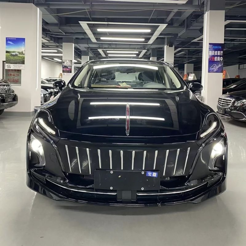 Energy 2023 Hongqi E-Qm5 Electric Car Enjoy 431Km Battery Change and 4Wheel Performance
