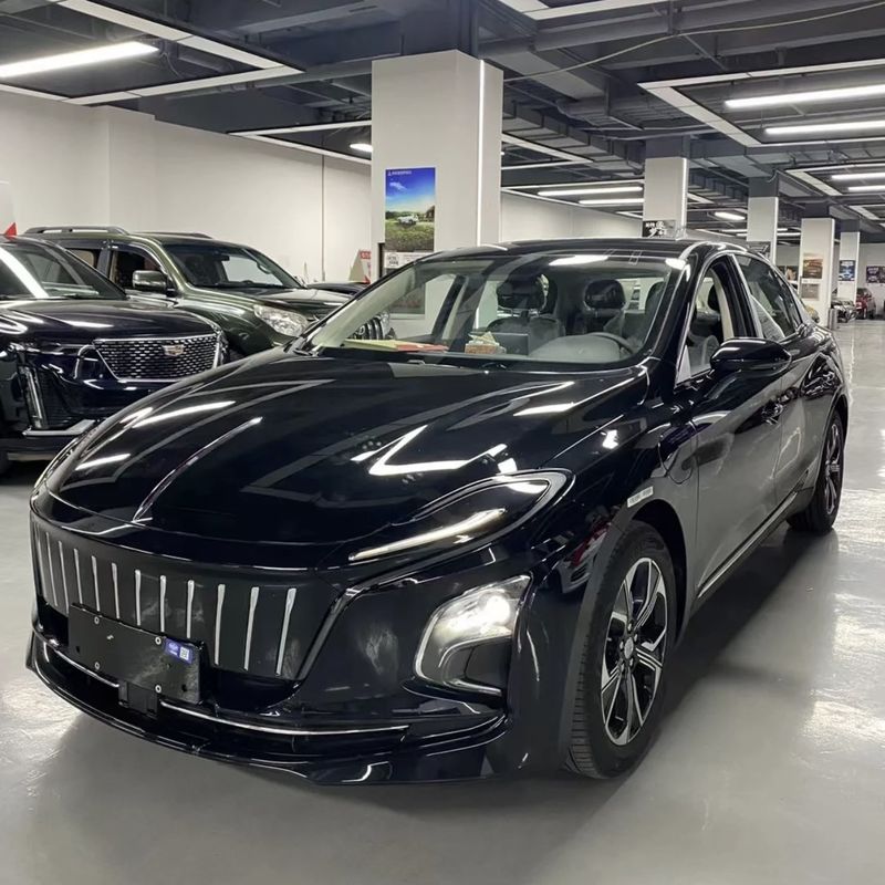 Energy 2023 Hongqi E-Qm5 Electric Car Enjoy 431Km Battery Change and 4Wheel Performance