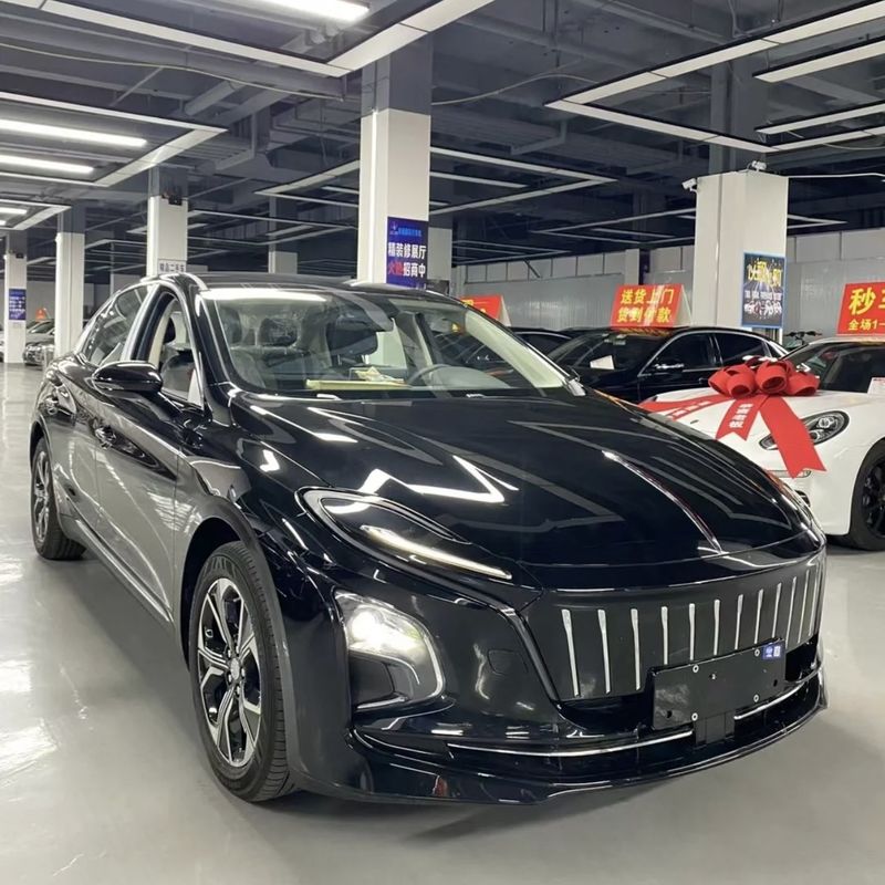 Energy 2023 Hongqi E-Qm5 Electric Car Enjoy 431Km Battery Change and 4Wheel Performance