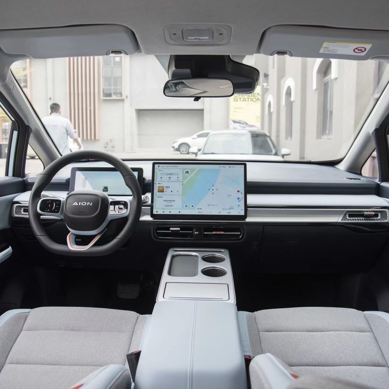Guangqi AION Y 202 Younger Electric 5-Seat SUV with Multi-function Steering Wheel Made