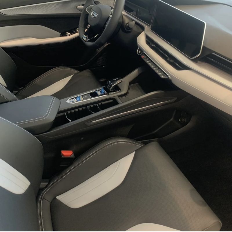 2022 Geely BINGRUI 1.5T DCT FLUXE EDITION Αριστερό χειροκίνητο Geely Αυτοκίνητα με κατανάλωση