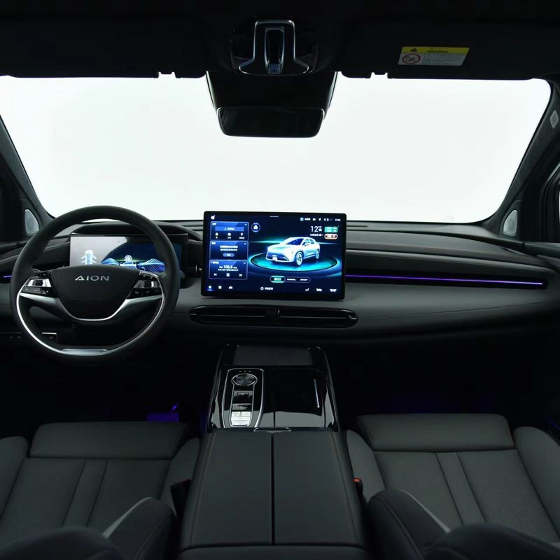 Experimente el poder y la eficiencia del SUV eléctrico AION LX 2022 Plus 80D de Guangqi