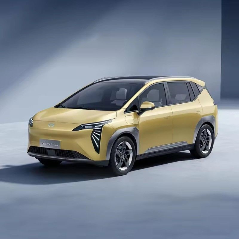 GAC AION V PLUS 80 MAX 2024 TOP LEVEL SUPER EV SUV WITH BIG SPACE AND LED HEADLIGHTS