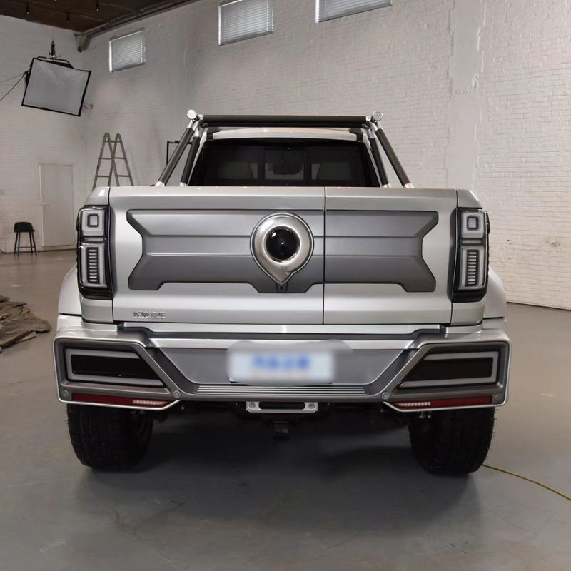 2023 Changcheng Pickup Truck with Automatic Gear Box and Double Wish Bone Front Suspension