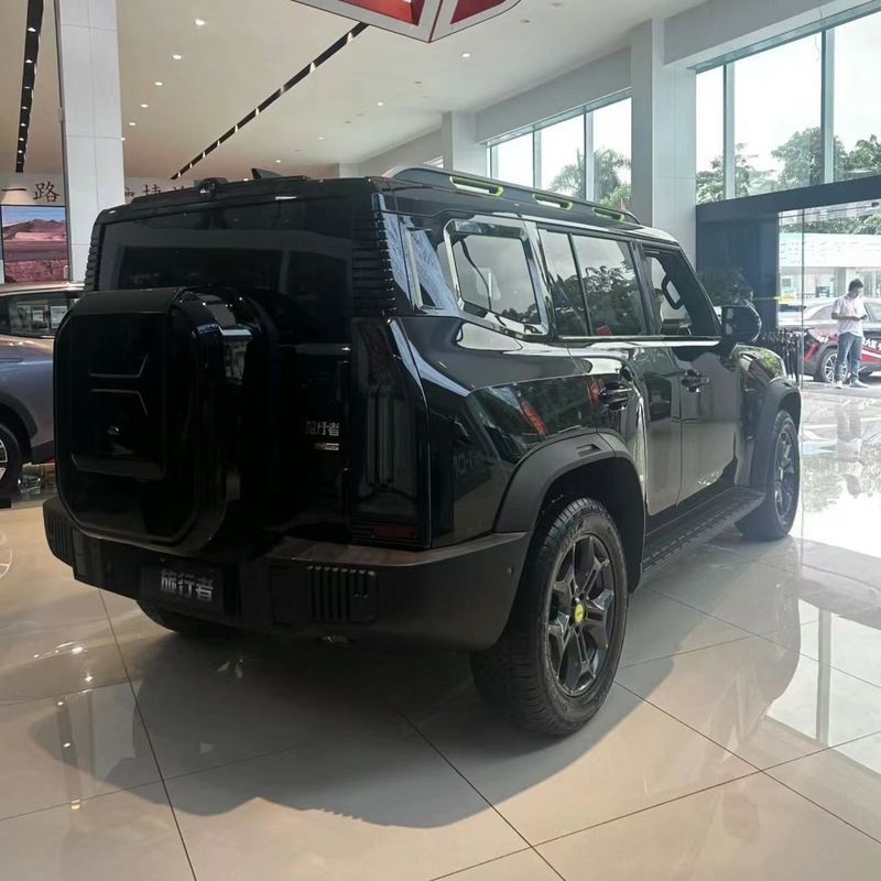 การขับเคลื่อนไฟฟ้า 2023 Chery Jetour Traveler 2024 2.0T FWD AWD 5 ที่นั่ง SUV Pro รถเบนซิน