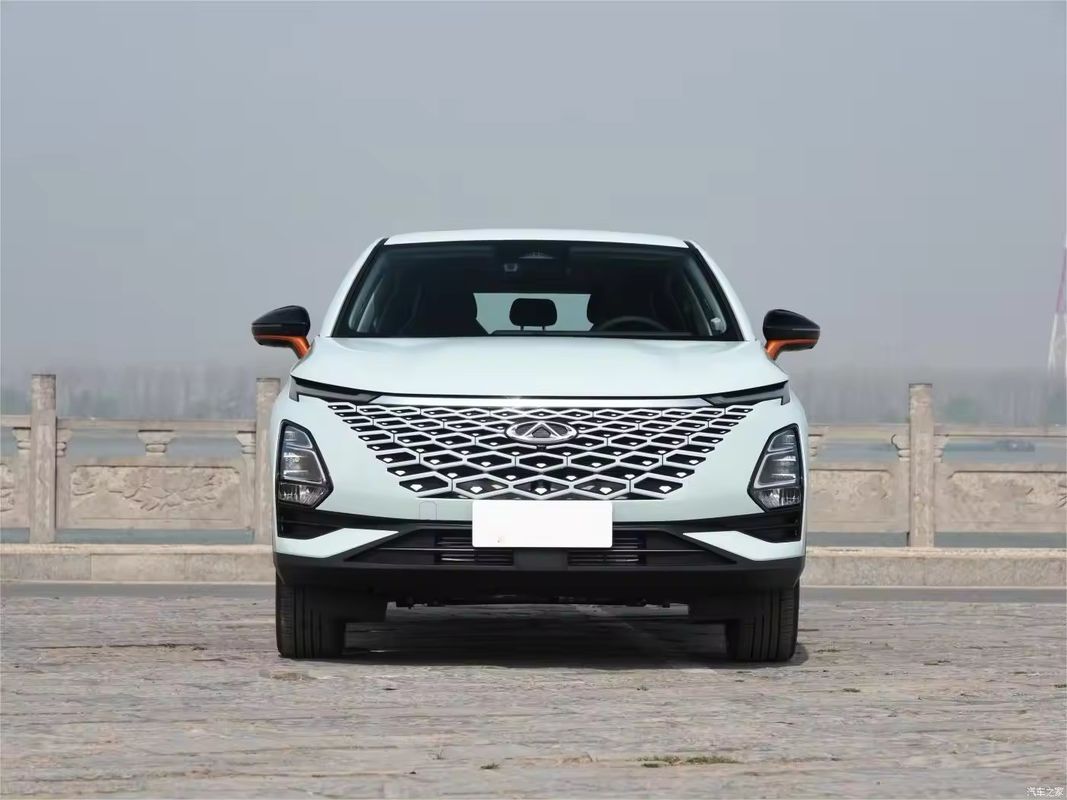 Front Suspension Macpherson Omenda 1.5T CVT Gasoline Car Touch Screen 5 Seats SUV