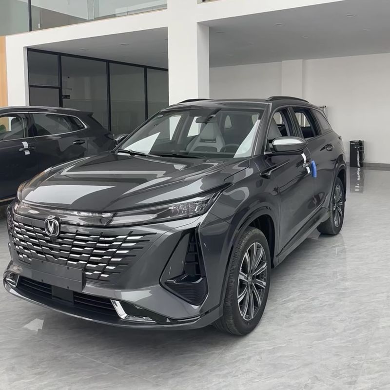 2023 Changan CS75 PLUS iDD SUV Electric Motor and Electric Copilot Seat Adjustment