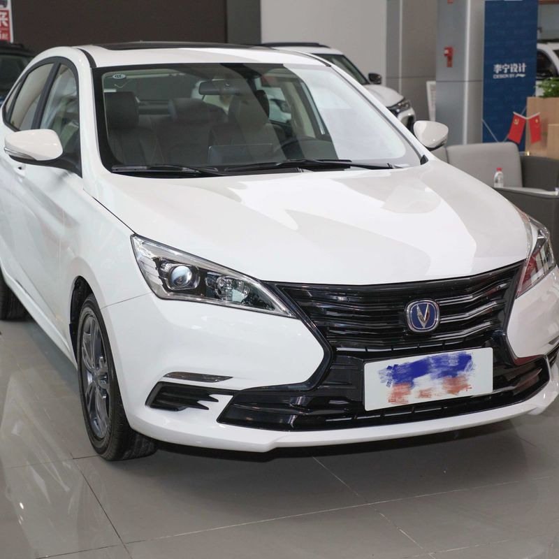 Changan 2023 CS35 PLUS High Speed Auto Suv Car with Front Disc Rear Disc Brake System